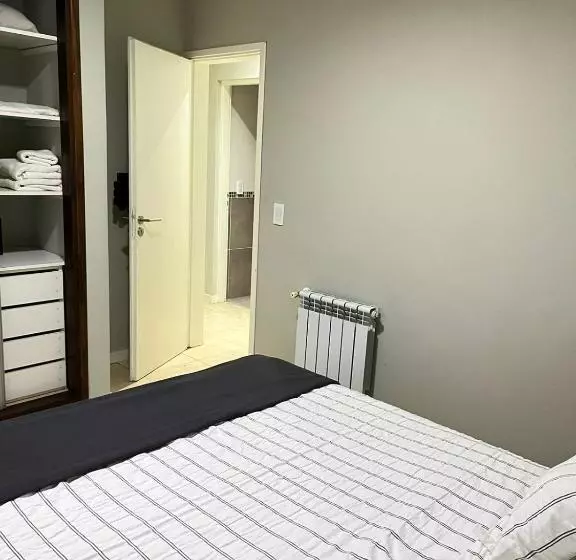 Las Acacias Lasacaciasvaleriacomar