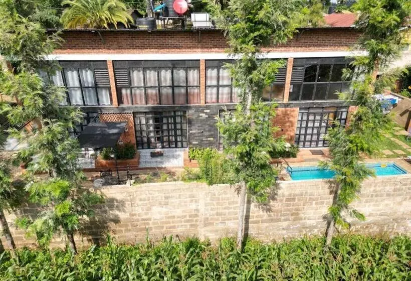 Majatalo Jabulani Private Villas