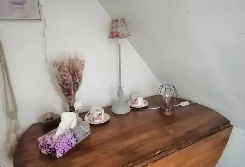 Aamiaismajoitus (B&B) Chambre D Hôtes La Montjoie