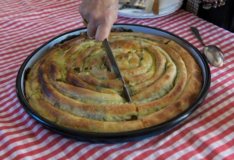 تختخواب و صبحانه Kapija Lukomira