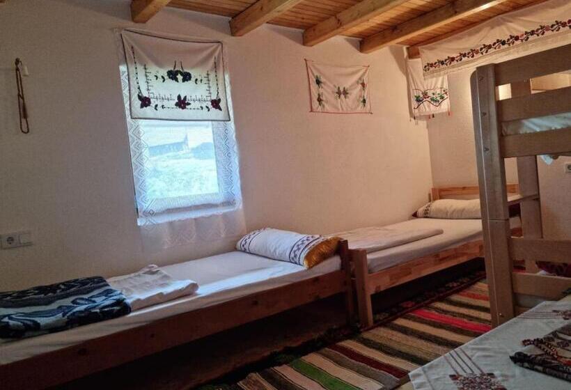 تختخواب و صبحانه Kapija Lukomira