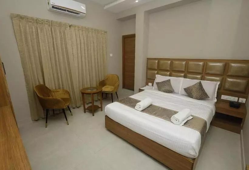 Hotelli Grand Courtyard Business