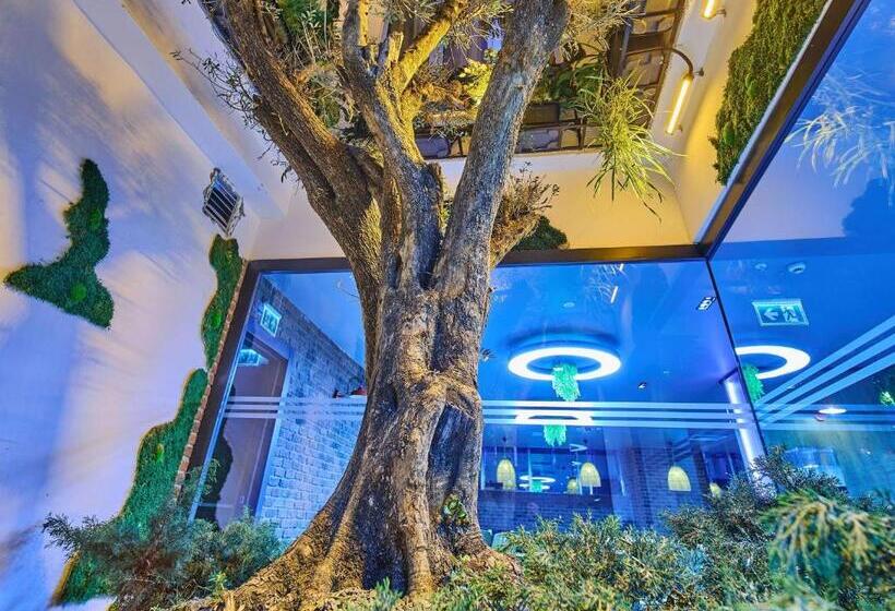 בית מלון כפרי Ibis Istanbul Airport