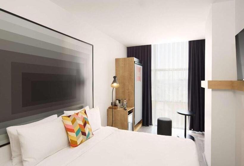 בית מלון כפרי Ibis Istanbul Airport