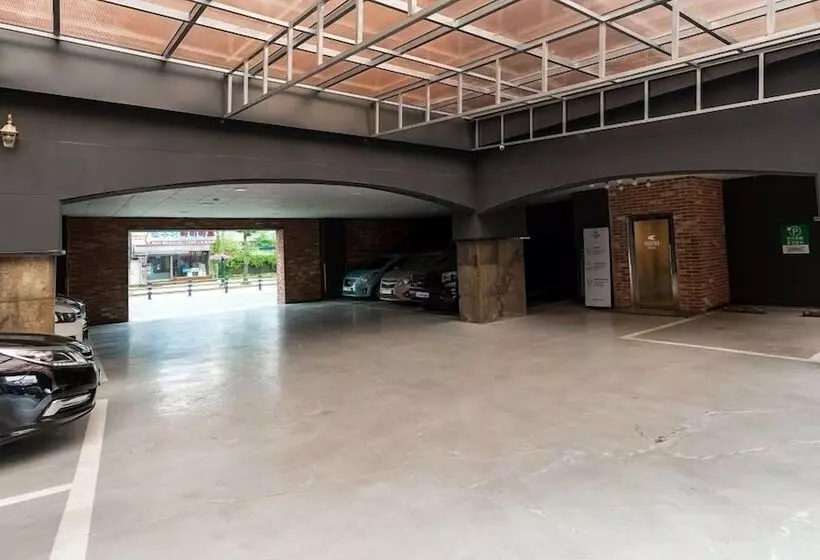 ホテル Jecheon Hound