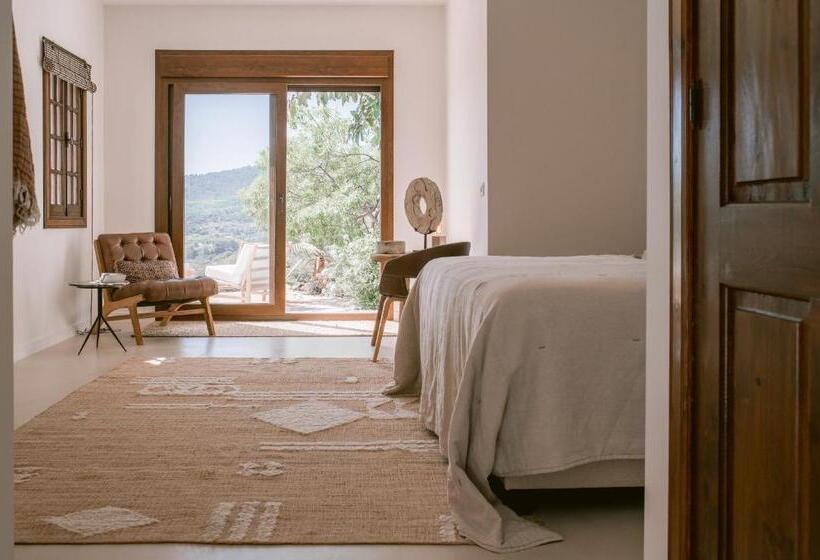 Отель San Roque Suites De Monda