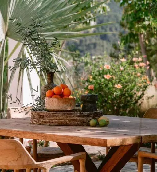 Hotelli San Roque Suites De Monda