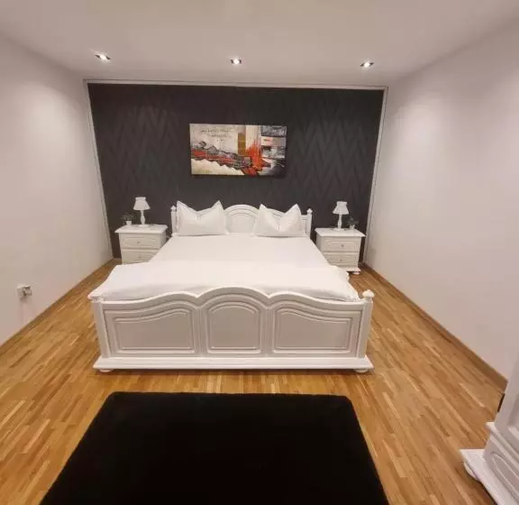 پانسیون Casa Petcu