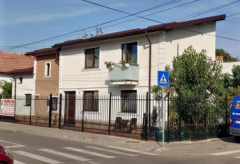 پانسیون Casa Petcu