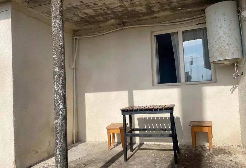 پانسیون Guesthouse   Loni