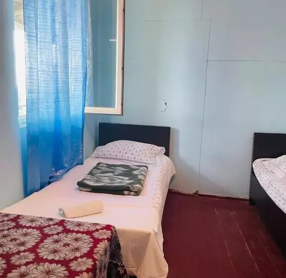 پانسیون Guesthouse   Loni
