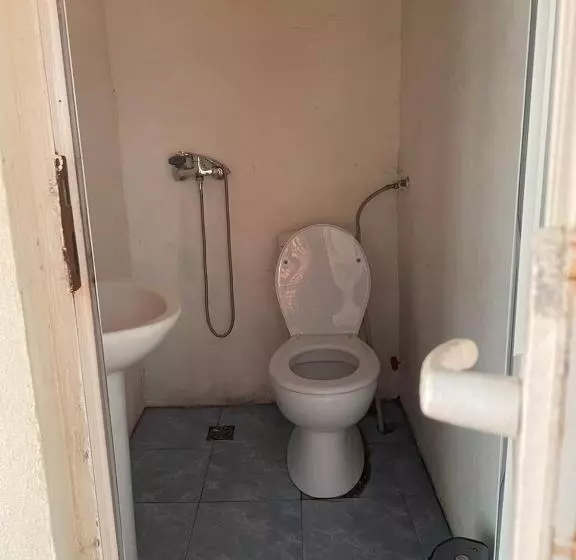 پانسیون Guesthouse   Loni