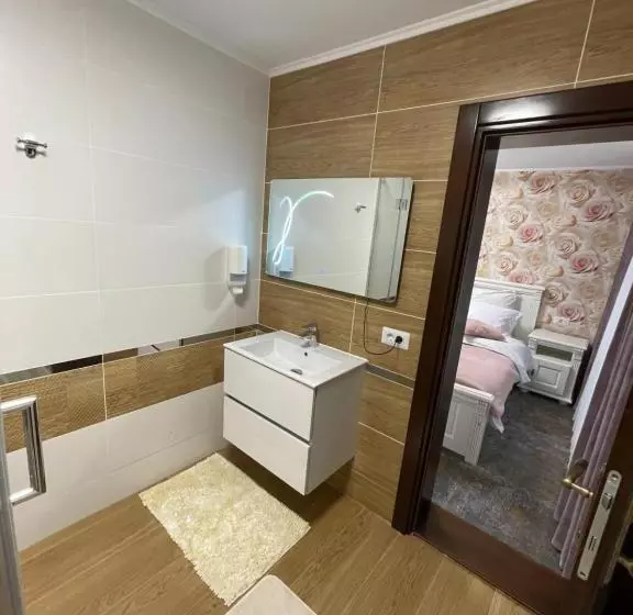 Pensiunea Alexolar New One