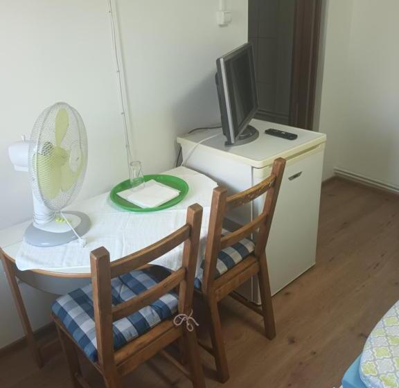 Majatalo Camera Con Bagno