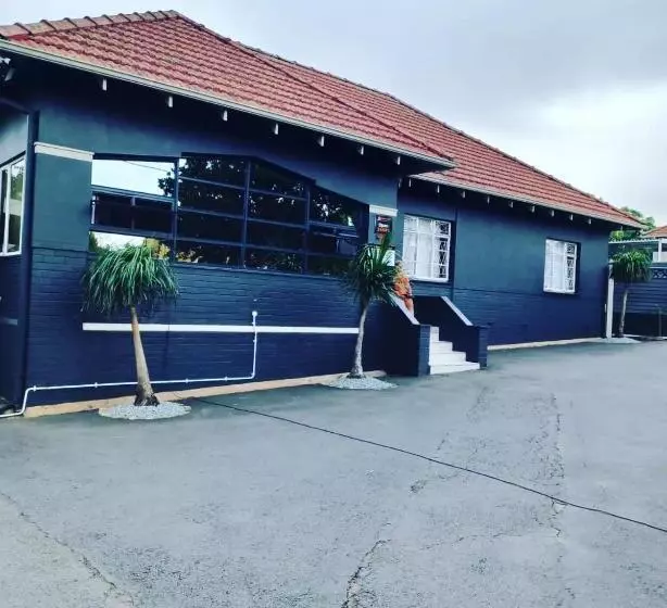 Majatalo Mino Guest House