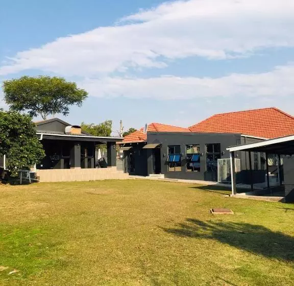 Majatalo Mino Guest House