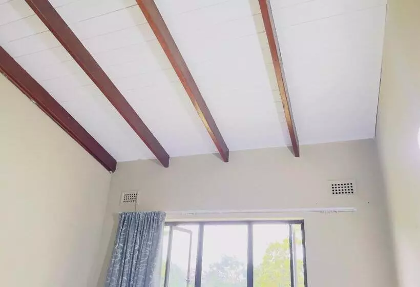 ペンション Slow And Steady Cottage