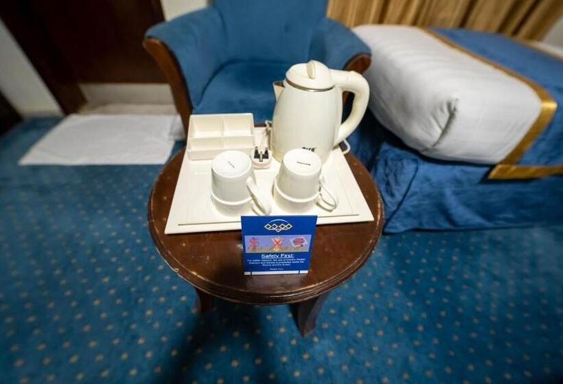 فندق Al Barakah Mawaddah