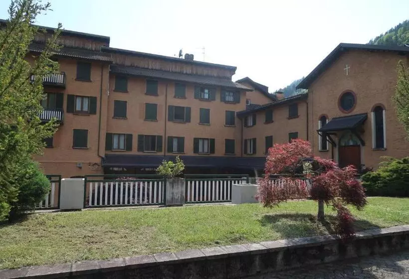 Hotelli Villa Luzzago