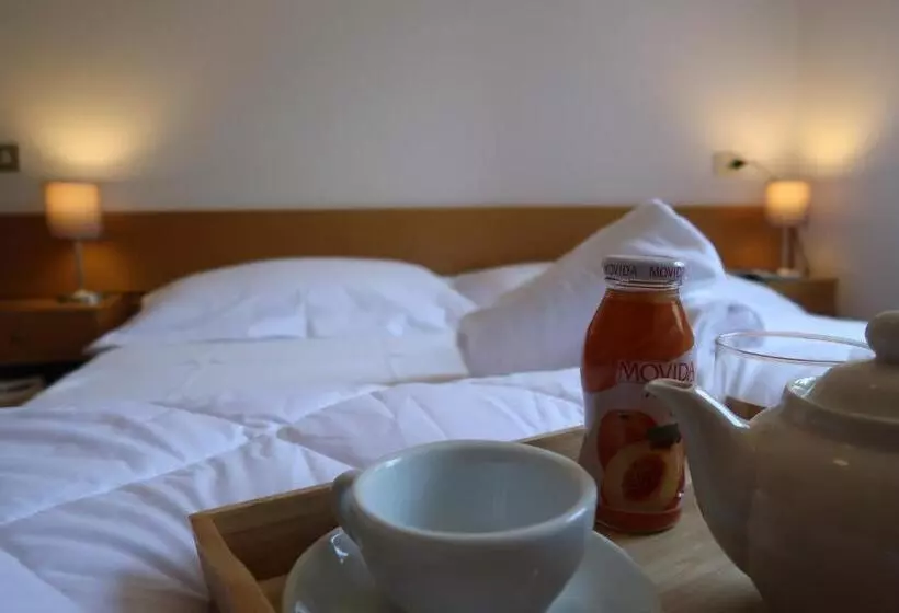 Hotelli Villa Luzzago