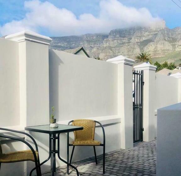 Pensione 18 On Faure