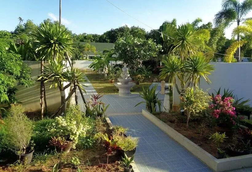 پانسیون Jasmine Village