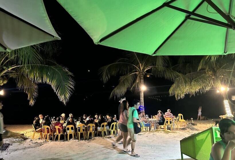 Birdwatchers Beachfront Hotel Panglao