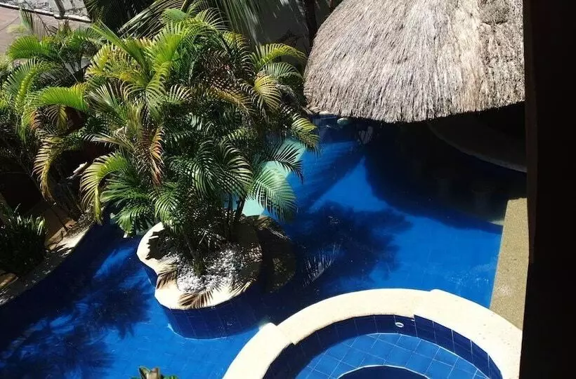 Birdwatchers Beachfront Hotel Panglao