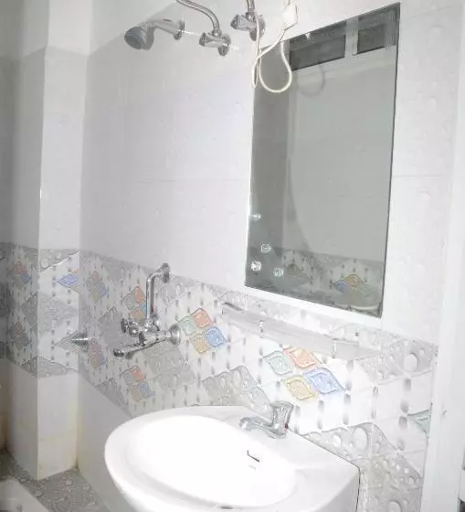 Dev Hotel Mansarovar