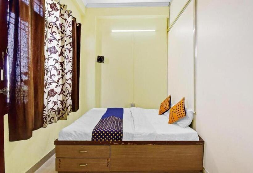 Dev Hotel Mansarovar