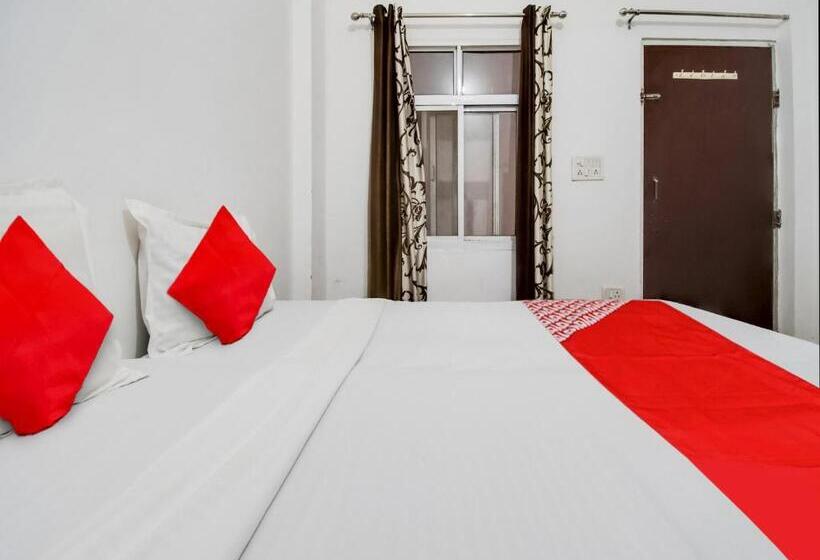 Dev Hotel Mansarovar