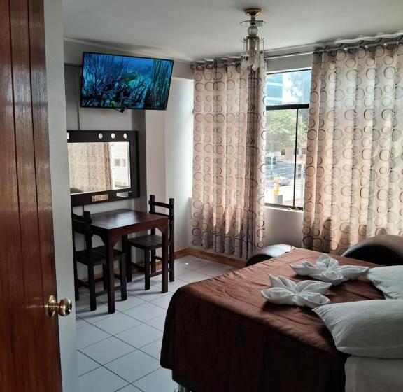 בית מלון כפרי Las Artes Inn