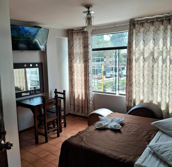 בית מלון כפרי Las Artes Inn