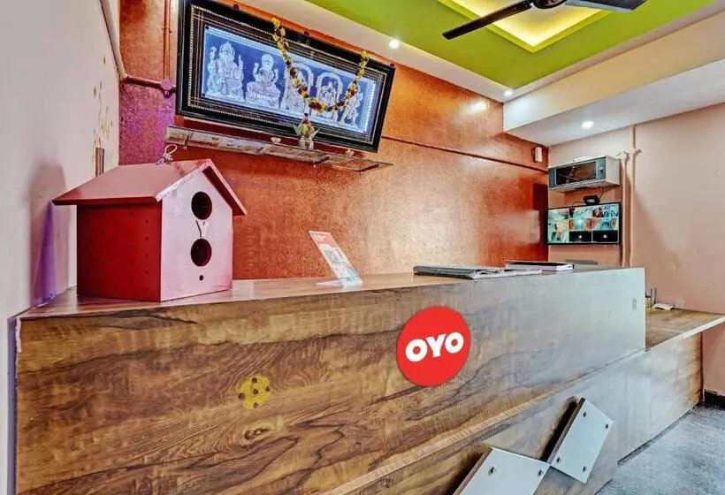 ホテル Oyo Flagship Mr Lodge