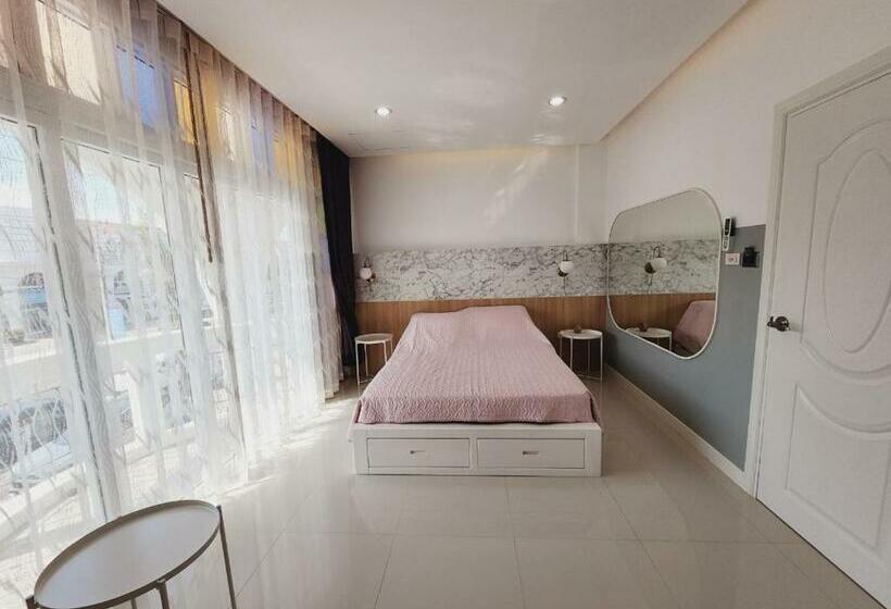 פנסיון Pphouse Boutique House Phuket Town