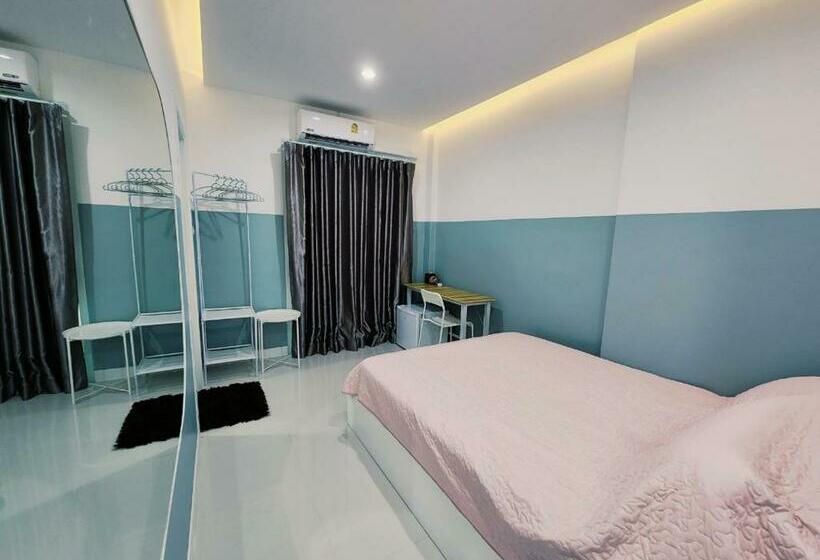 פנסיון Pphouse Boutique House Phuket Town