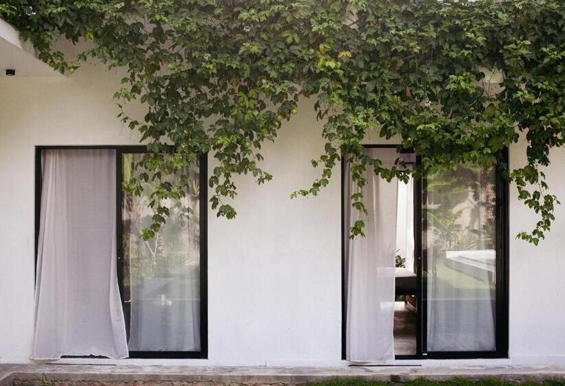 فندق صغير The Well