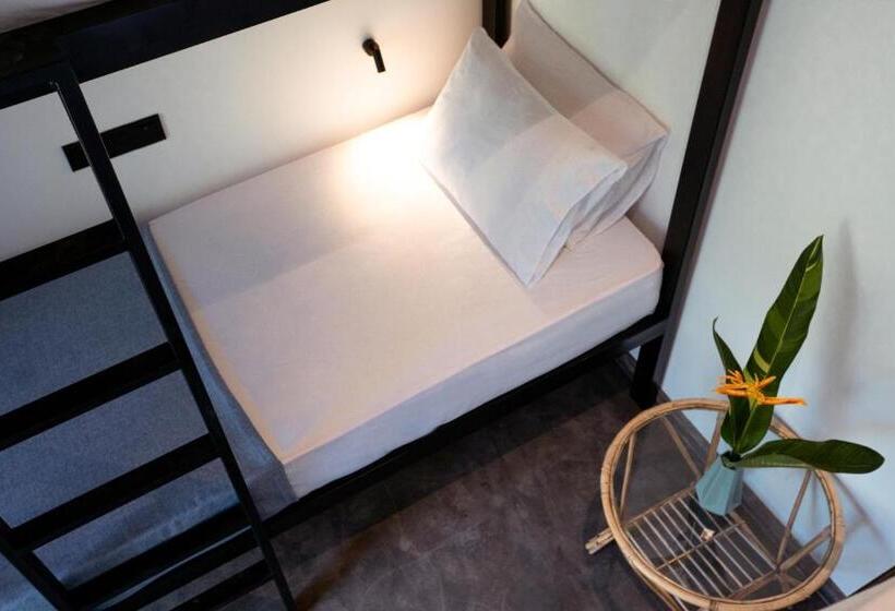 فندق صغير The Well