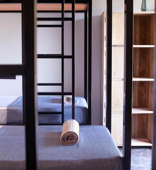 فندق صغير The Well