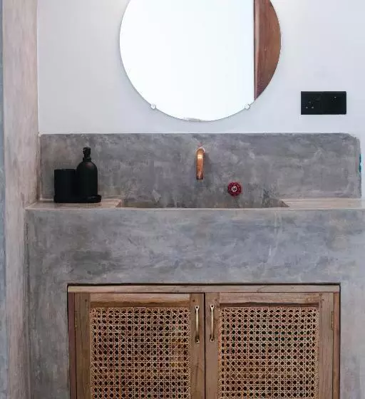 Retkeilymaja The Well