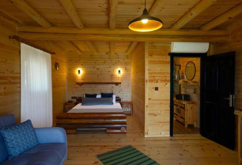 تختخواب و صبحانه Mukha Ormanli