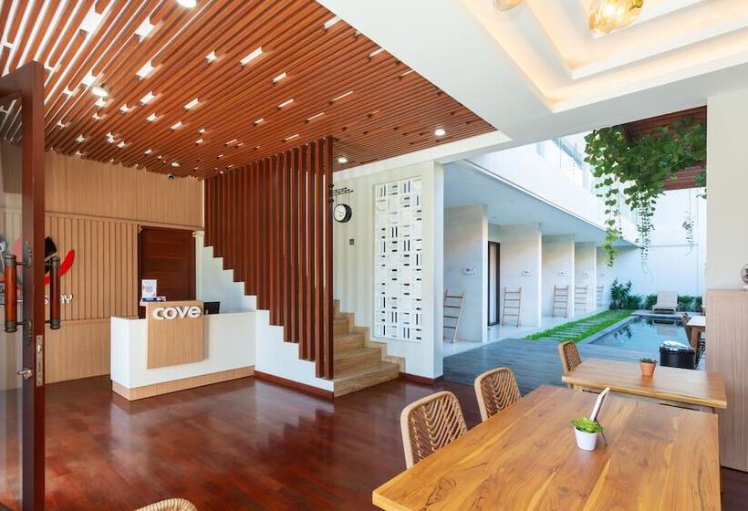 هتل Cove Ransha Stay