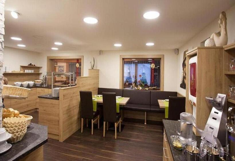 Отель Garni Hanni