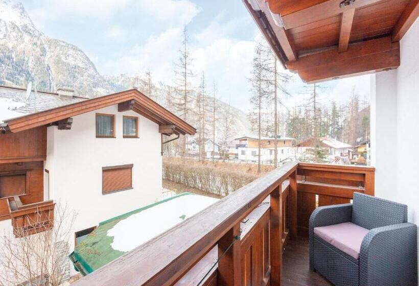 Отель Garni Hanni