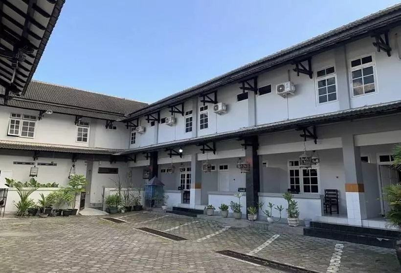 Hôtel Merak Indah
