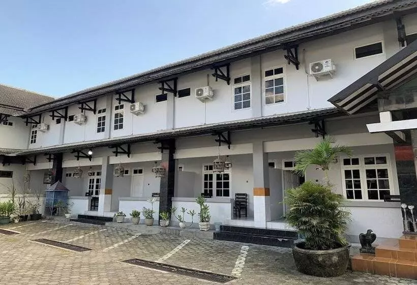 Hôtel Merak Indah