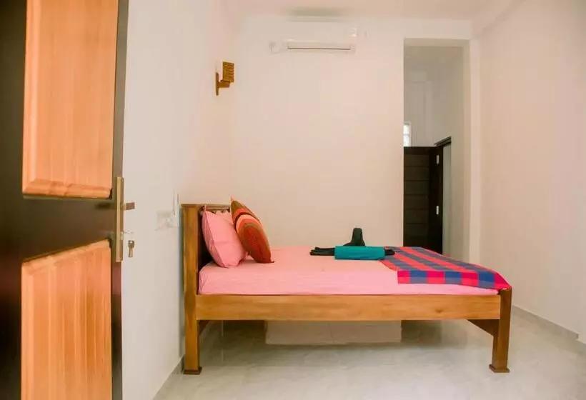 Majatalo Navodya Guest Mirissa