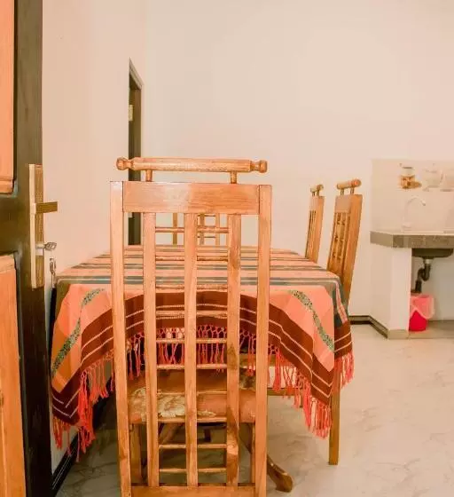 Majatalo Navodya Guest Mirissa