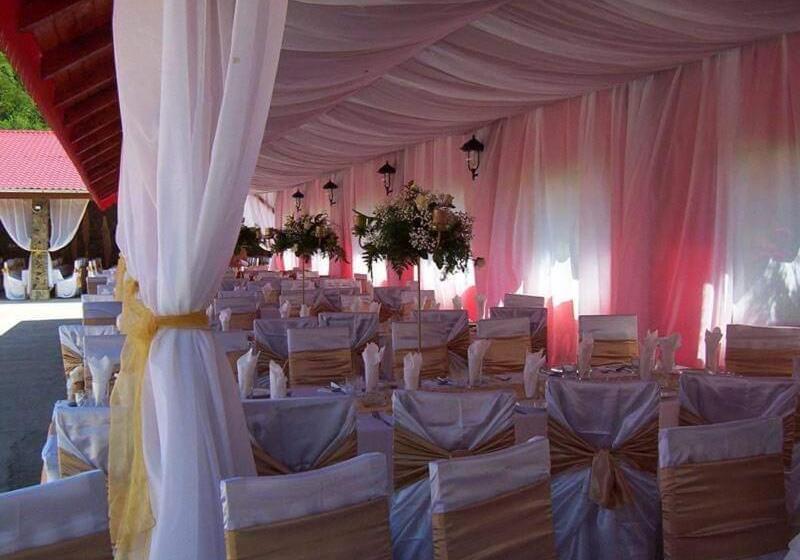 Restaurant Pensiune La Danila