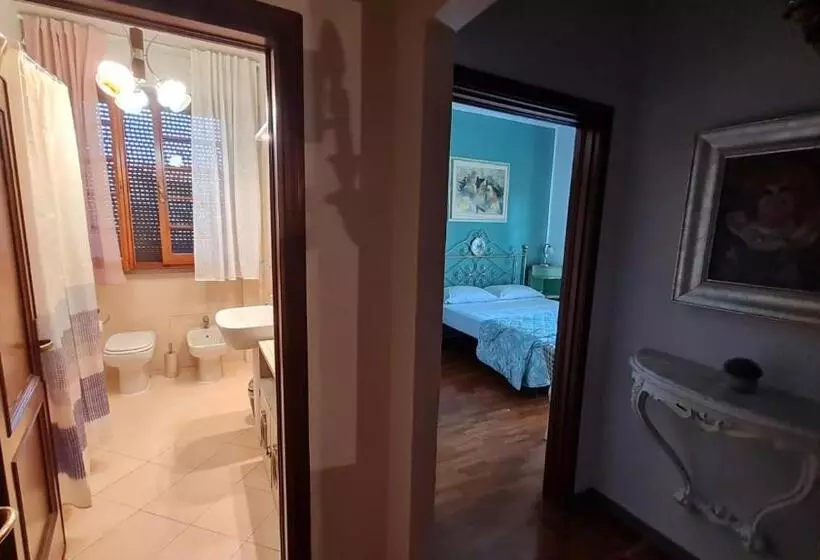 تختخواب و صبحانه Sopra Le Poste